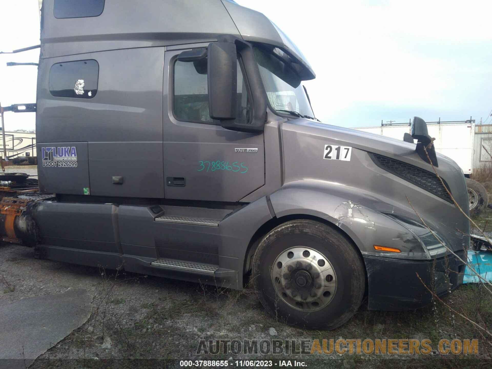 4V4NC9TH9KN216930 VOLVO VN 2019