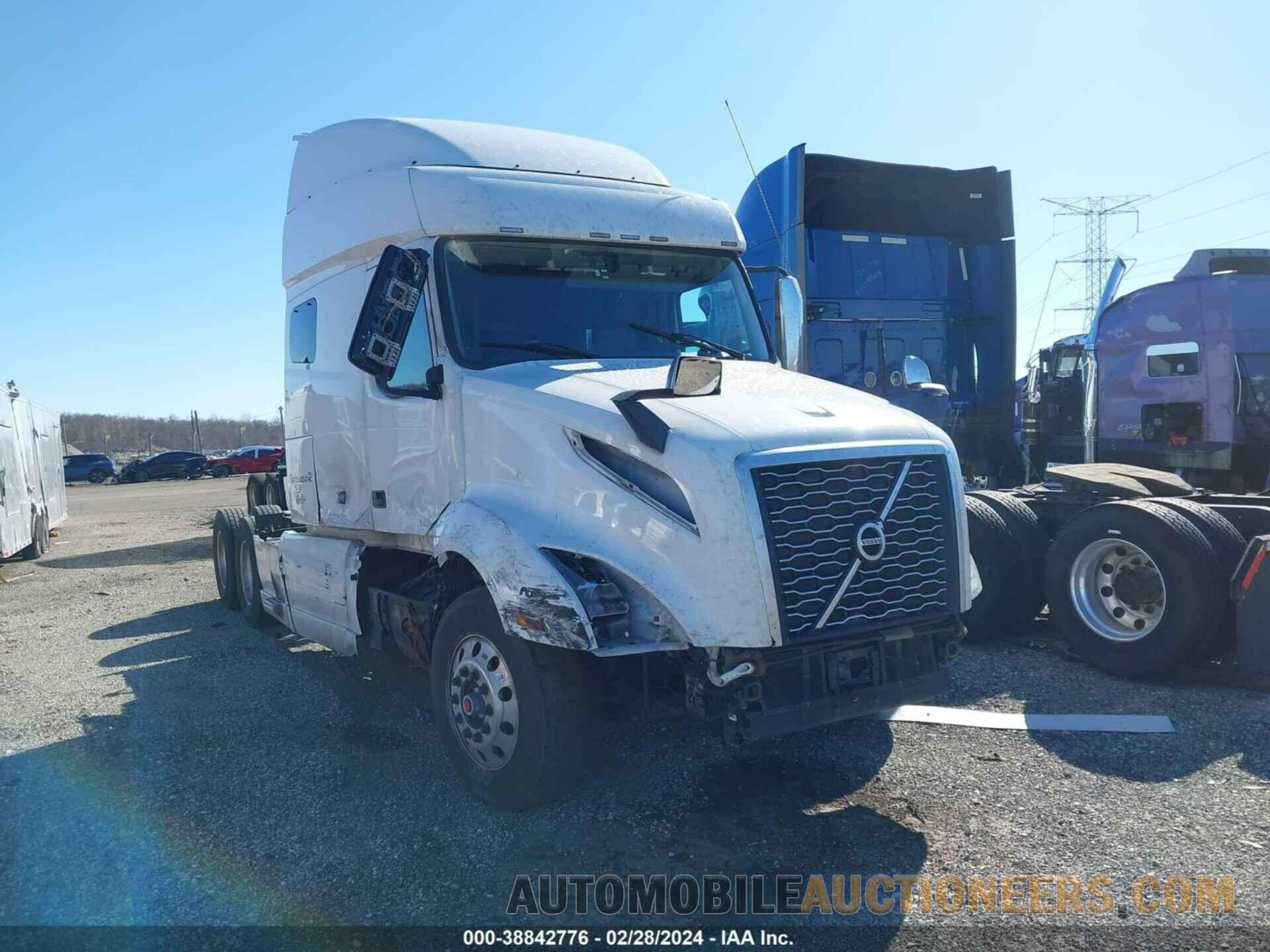 4V4NC9TJ7KN218128 VOLVO VNL 2019