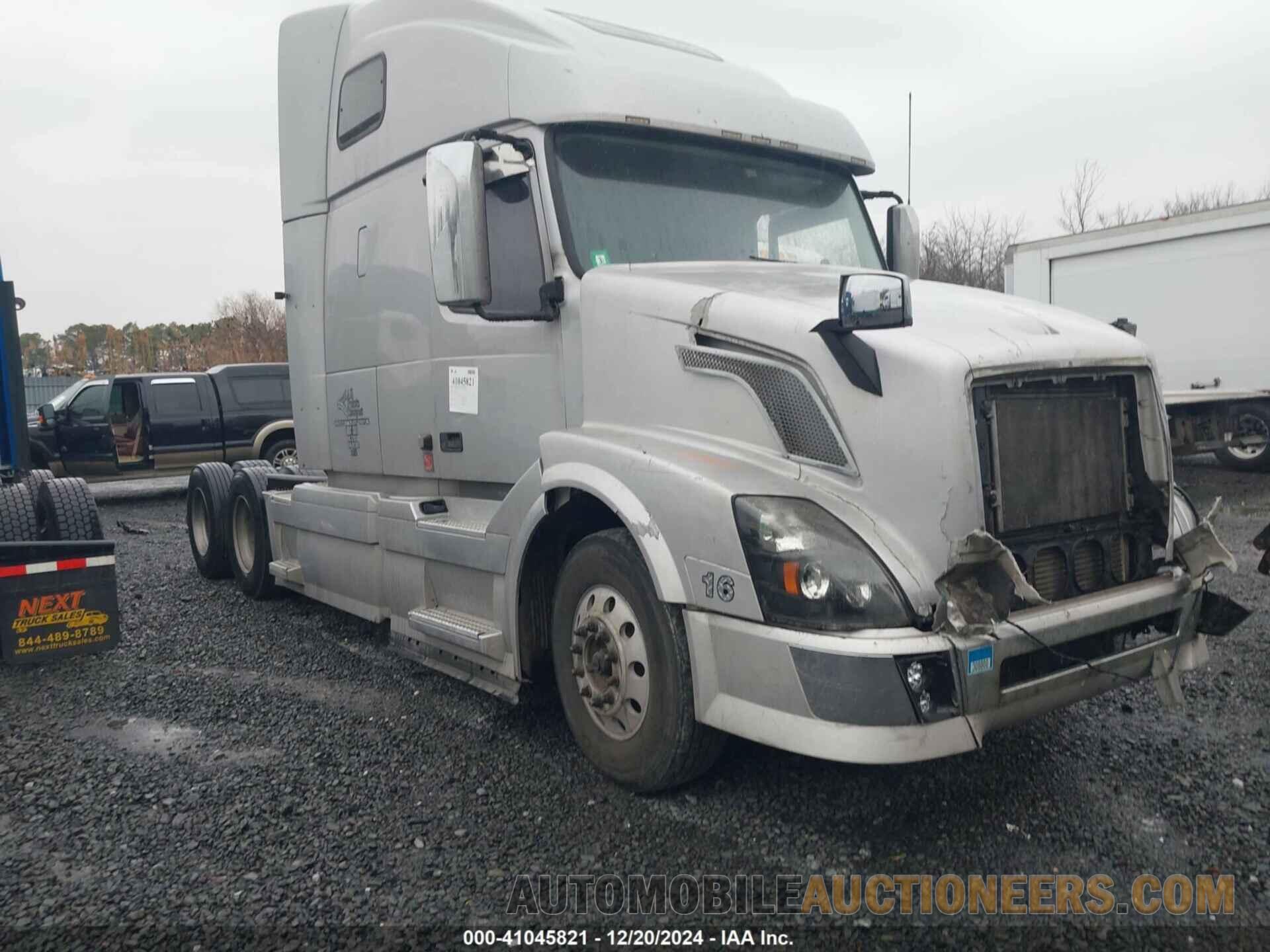 4V4NC9TK1DN146421 VOLVO VN 2013