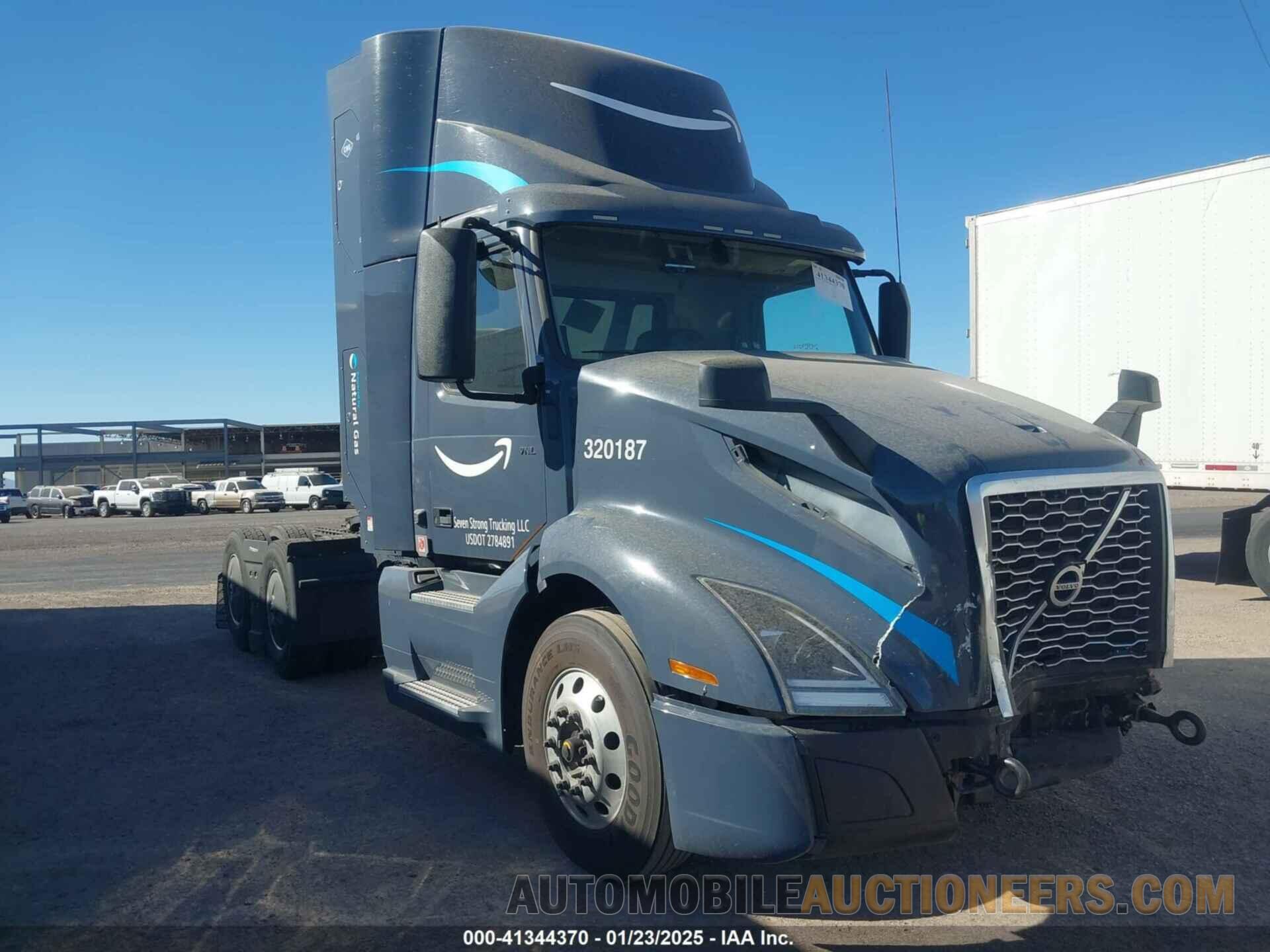 4V4NC9UG7MN282305 VOLVO VNL 2021