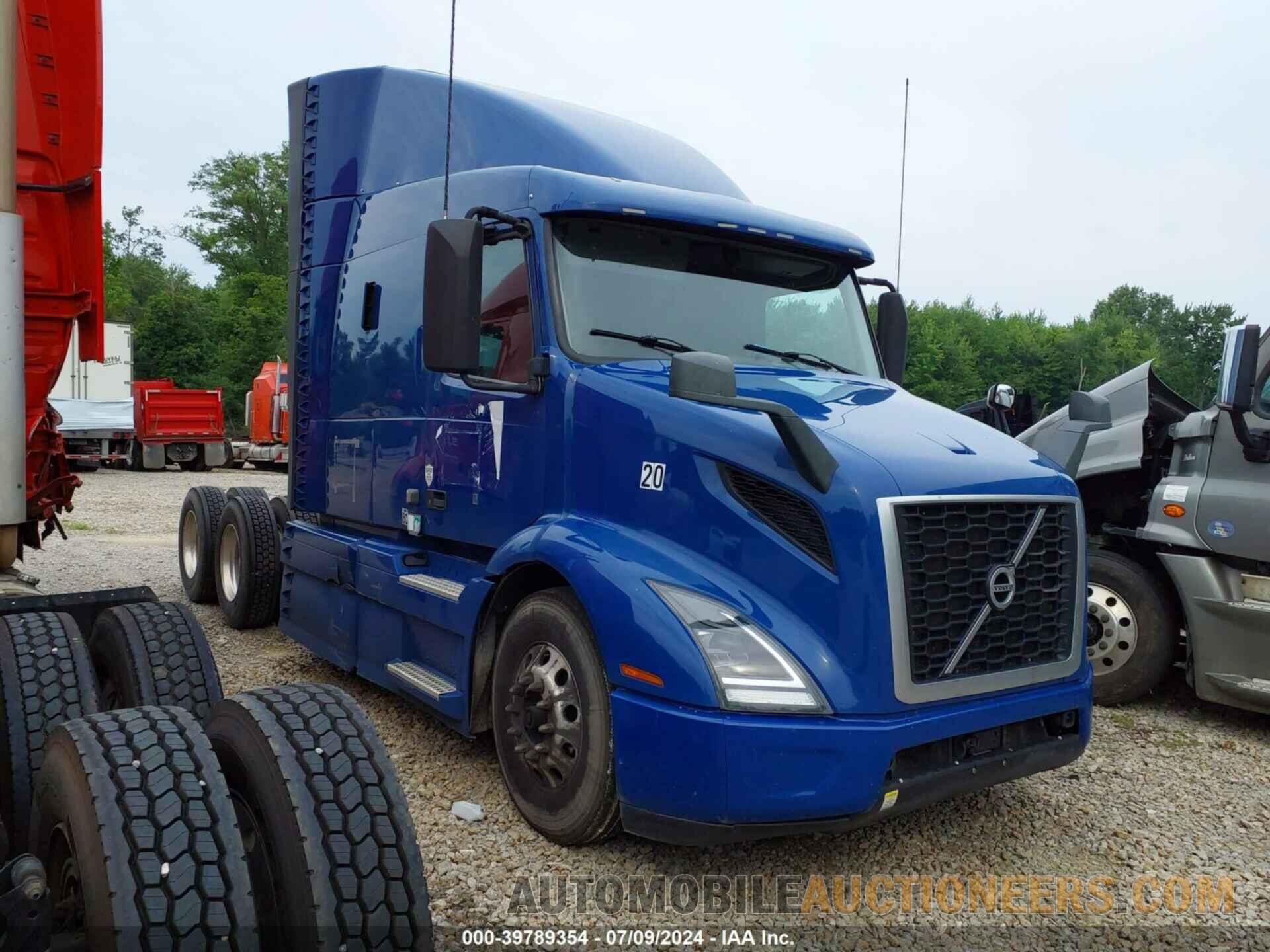 4V4WC9EG4KN205925 VOLVO VNR 2019