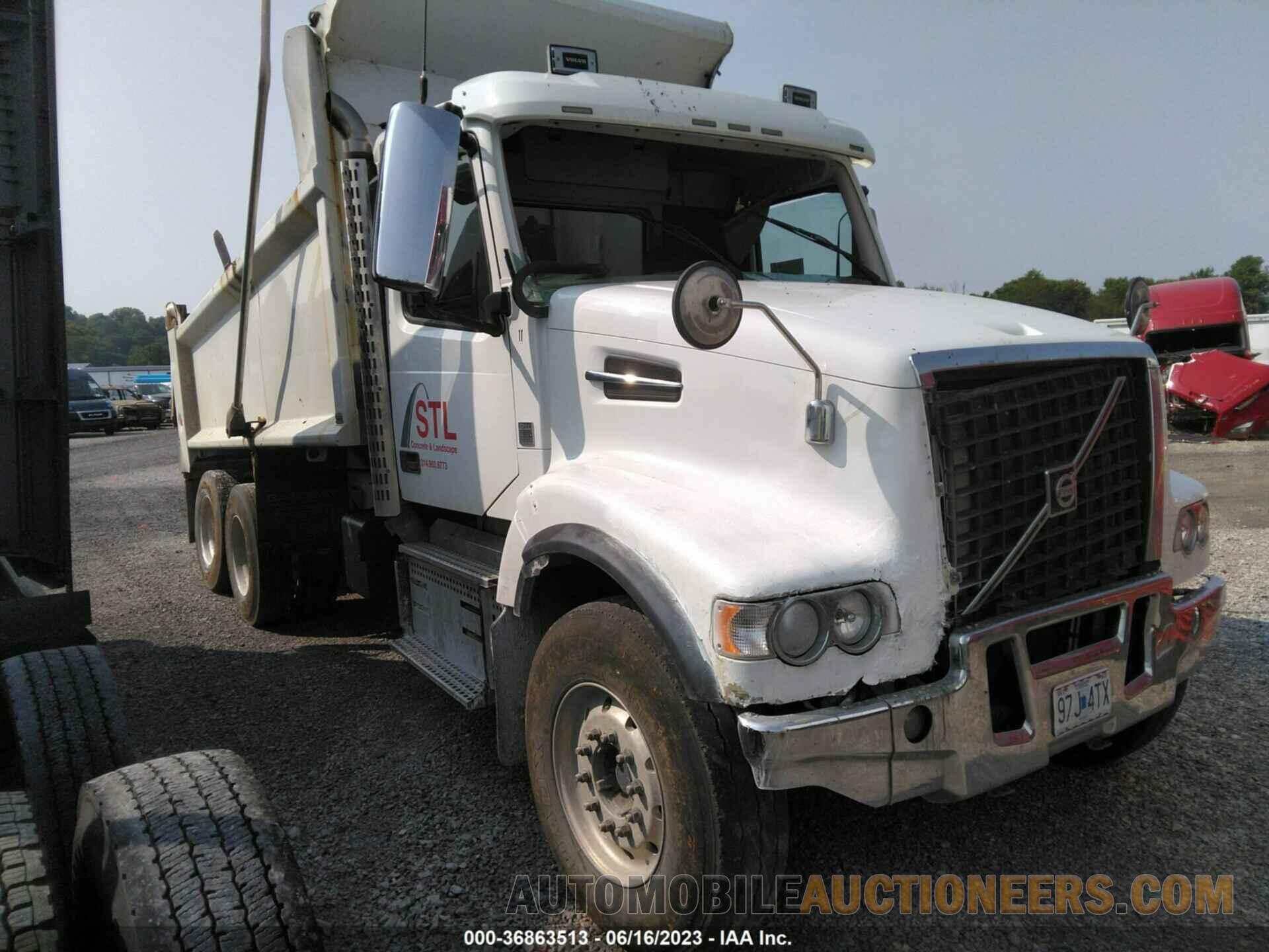 4V5KC9DG6JN895509 VOLVO VHD 2018