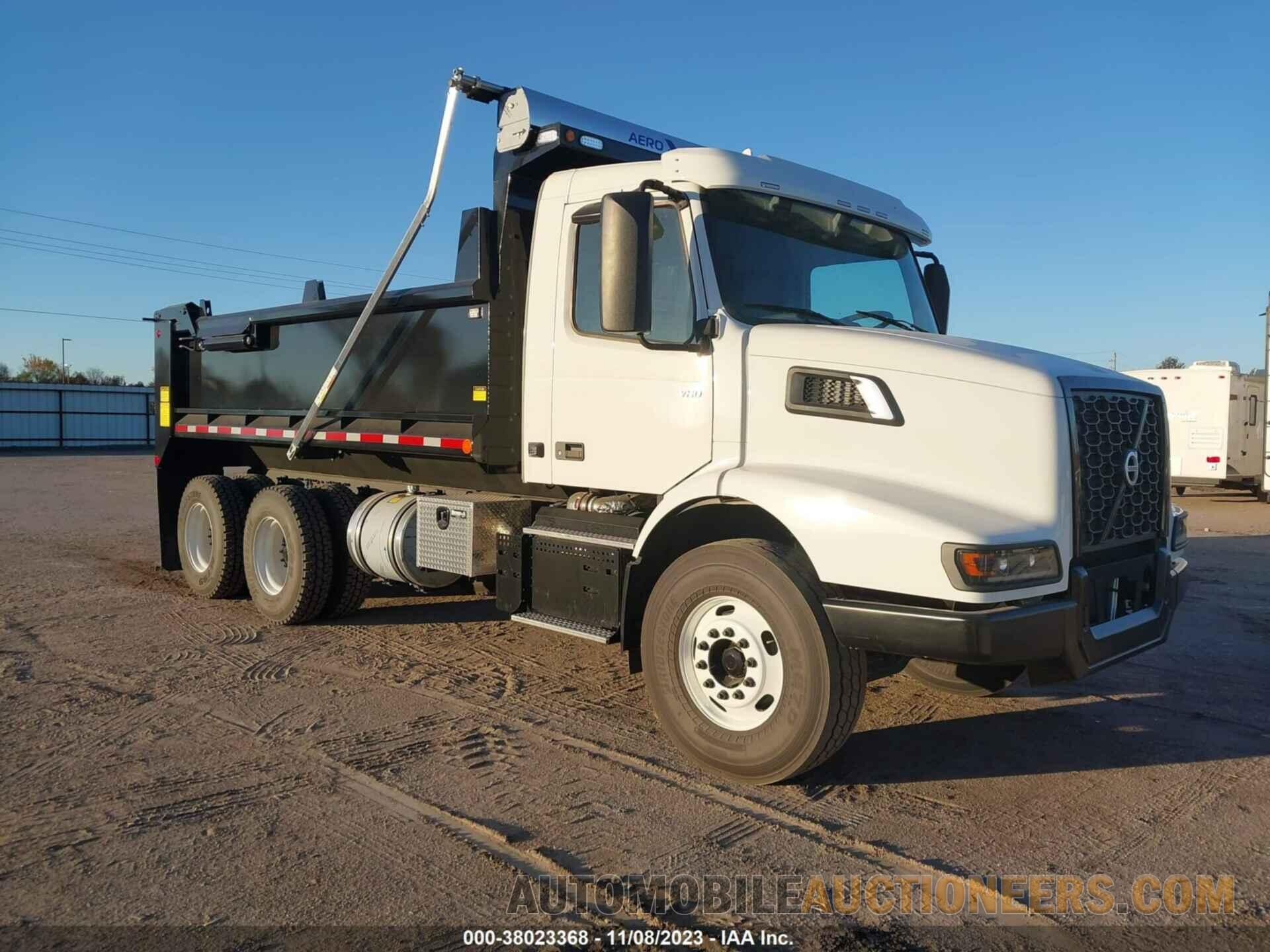 4V5KC9EJ3RN628429 VOLVO VHD 2024