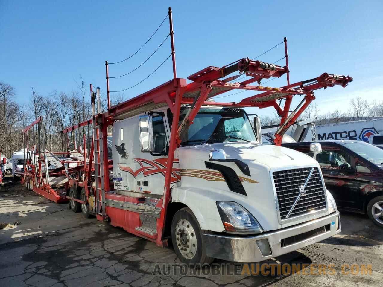 4V5NC9TJ7CN536215 VOLVO VN 2012