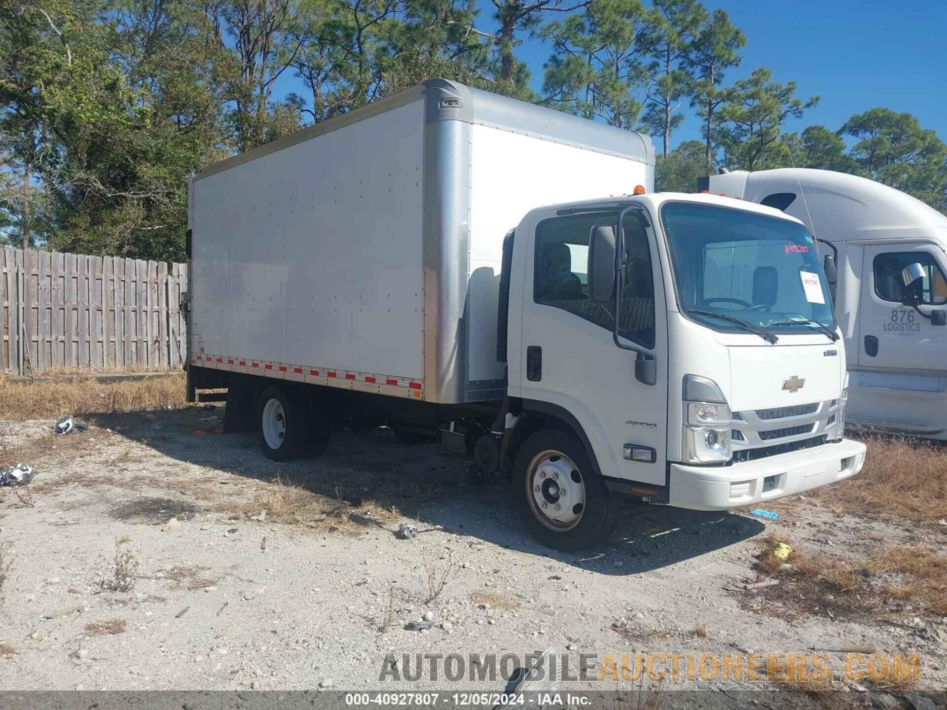 54DCDW1D5PS205894 CHEVROLET 4500 LCF GAS 2023