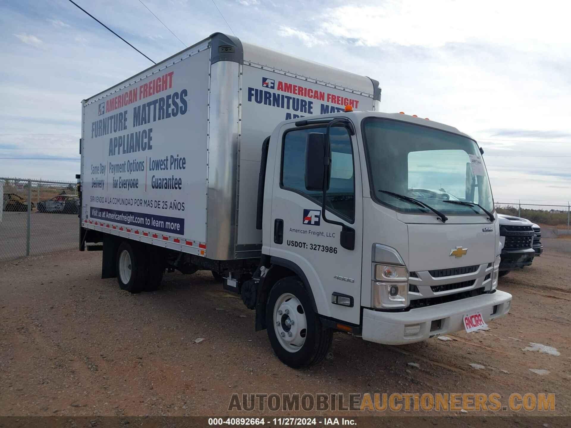 54DCDW1D7PS205279 CHEVROLET 4500 LCF GAS 2023