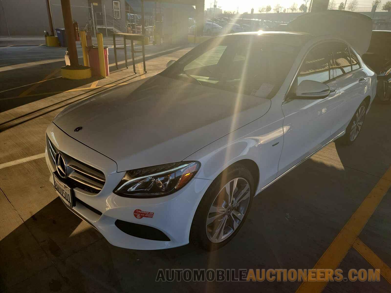 55SWF4HB6JU255985 Mercedes-Benz C 2018