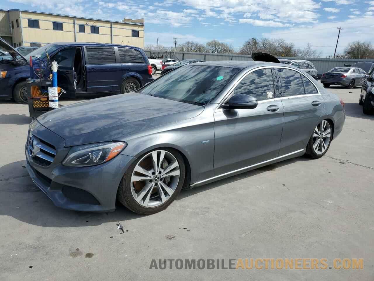 55SWF4HB7JU243635 MERCEDES-BENZ C-CLASS 2018