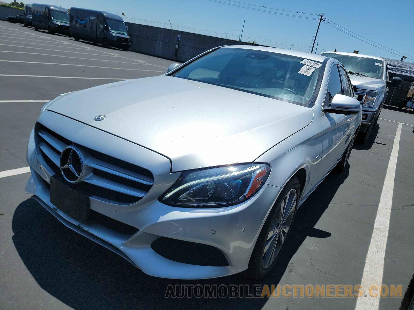 55SWF4HB8HU214350 Mercedes-Benz C 2017