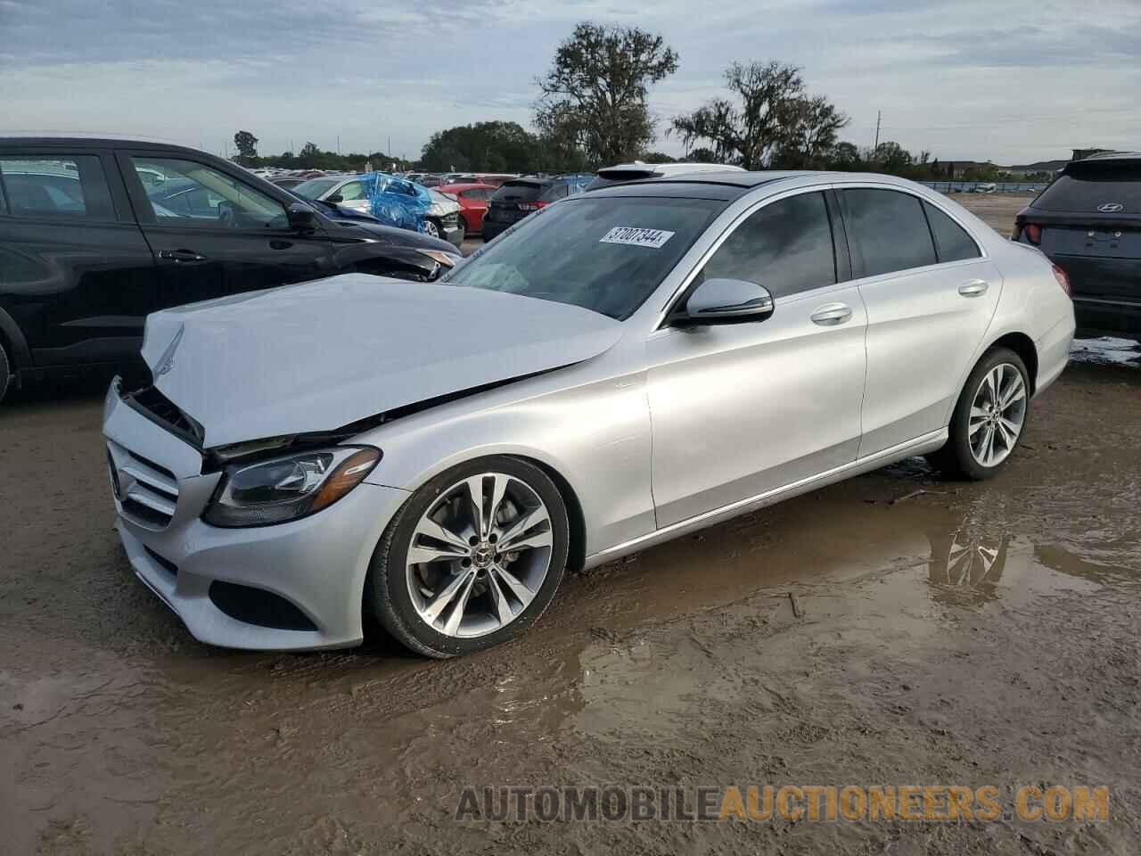 55SWF4JB1JU279069 MERCEDES-BENZ C-CLASS 2018