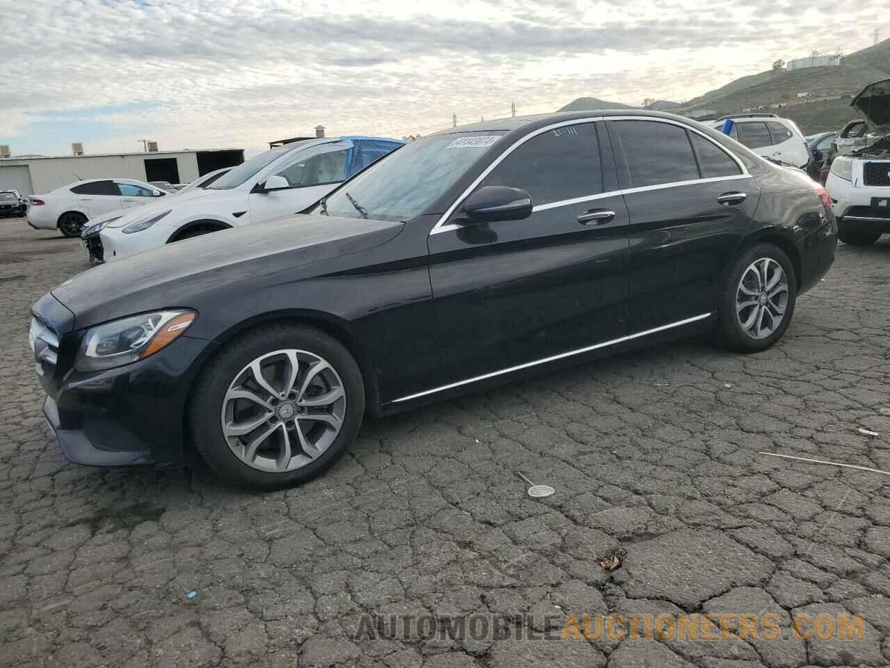 55SWF4JB2HU183445 MERCEDES-BENZ C-CLASS 2017