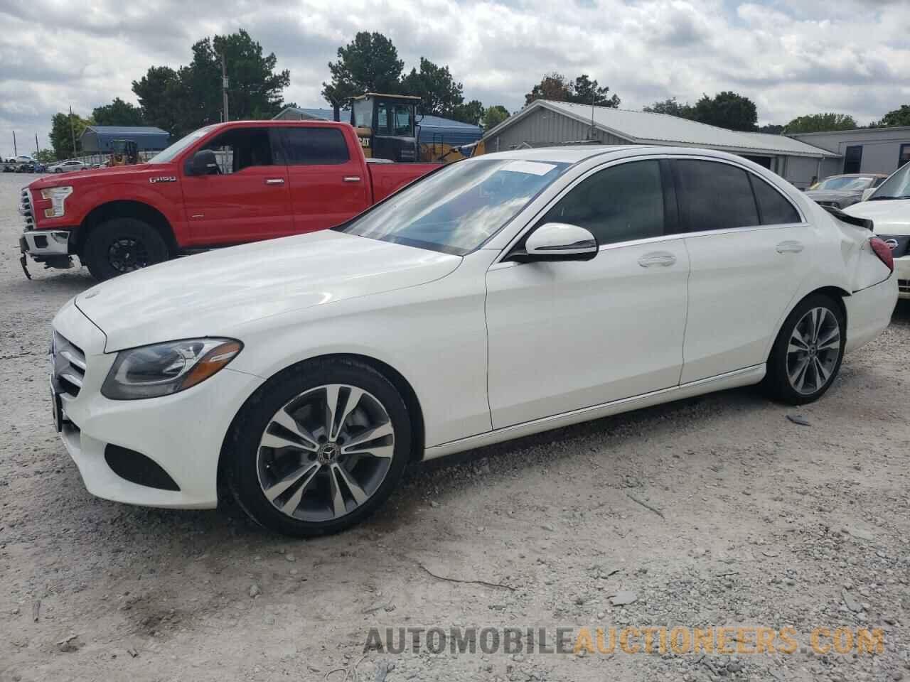 55SWF4JB2JU281879 MERCEDES-BENZ C-CLASS 2018