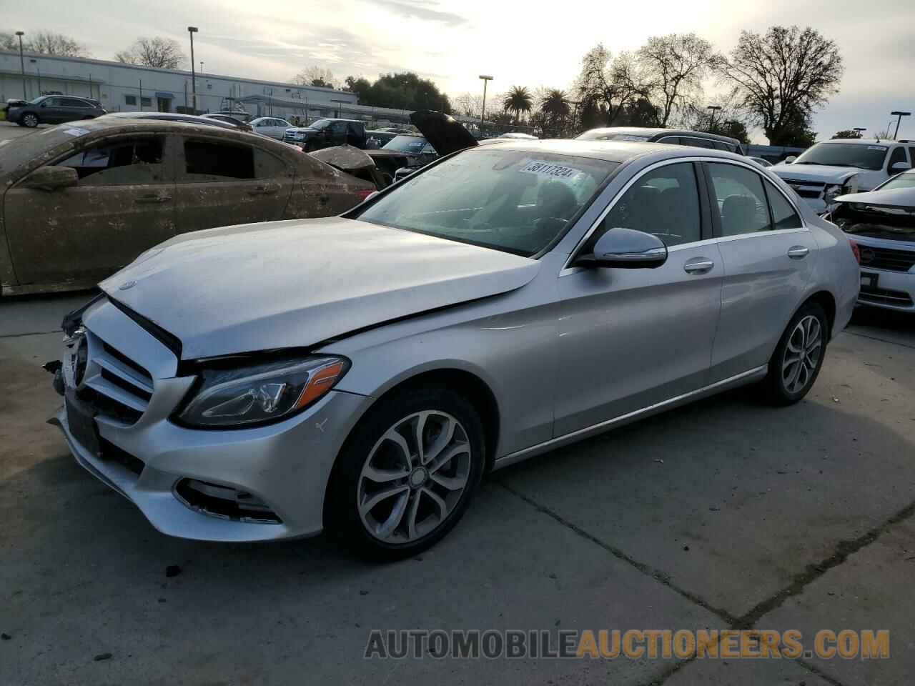 55SWF4JB3FU061738 MERCEDES-BENZ C-CLASS 2015