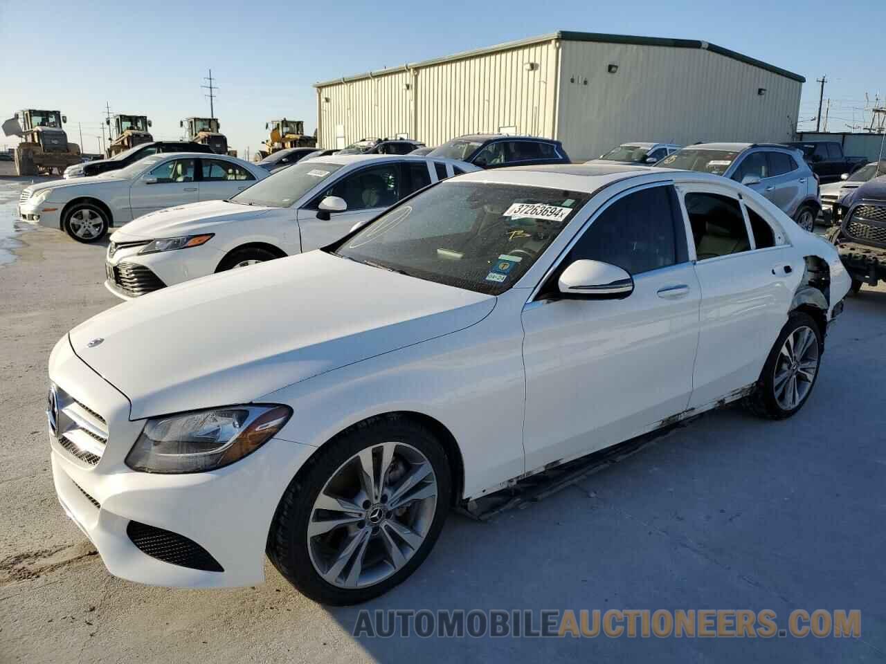 55SWF4JB3JU237633 MERCEDES-BENZ C-CLASS 2018