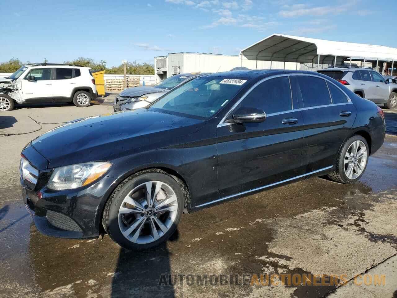 55SWF4JB5HU211884 MERCEDES-BENZ C-CLASS 2017