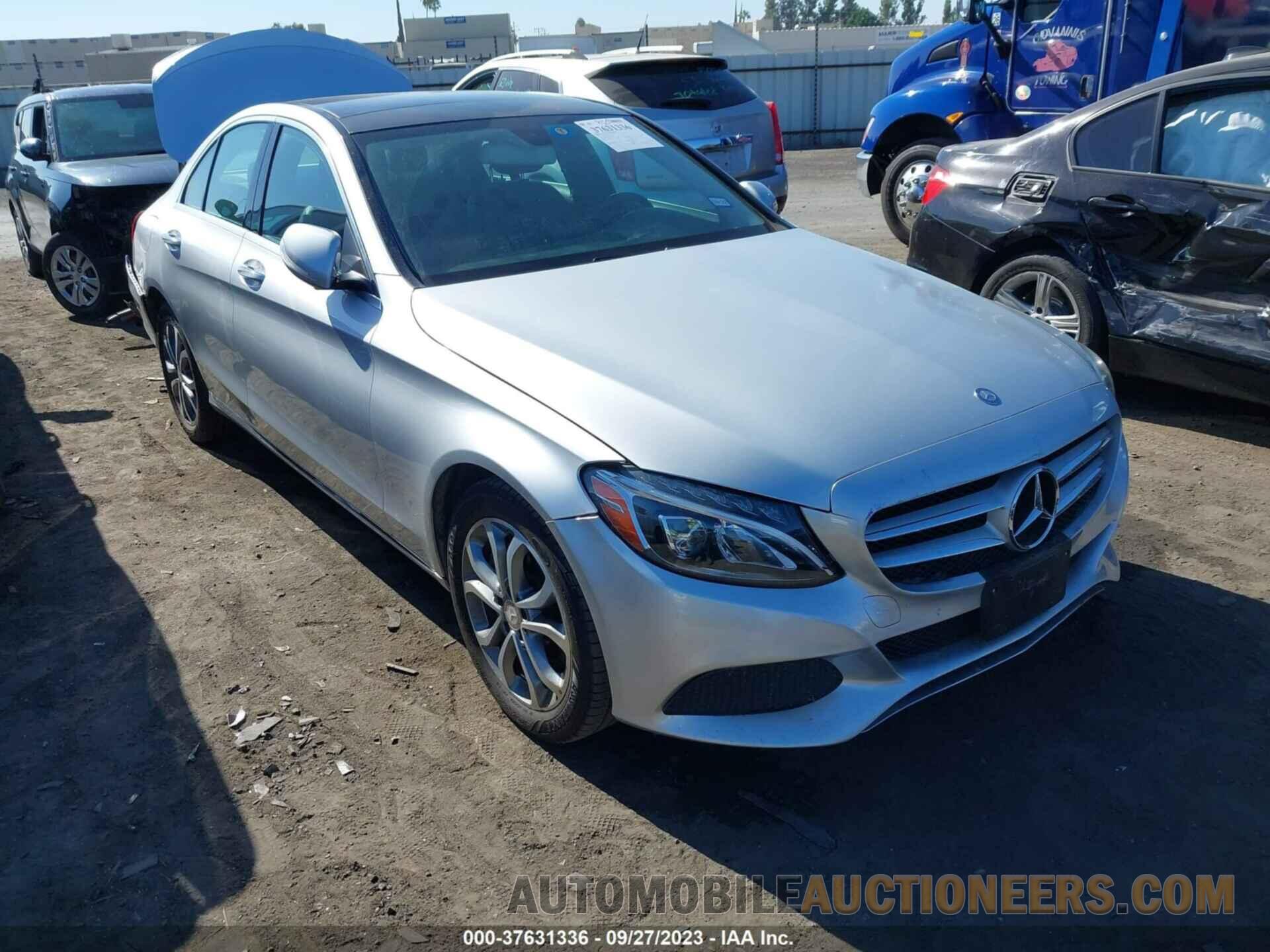 55SWF4JB7FU060186 MERCEDES-BENZ C 300 2015