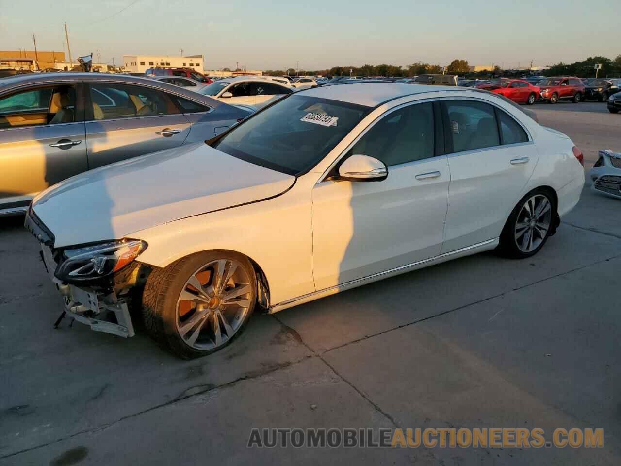 55SWF4JB7FU083211 MERCEDES-BENZ C-CLASS 2015