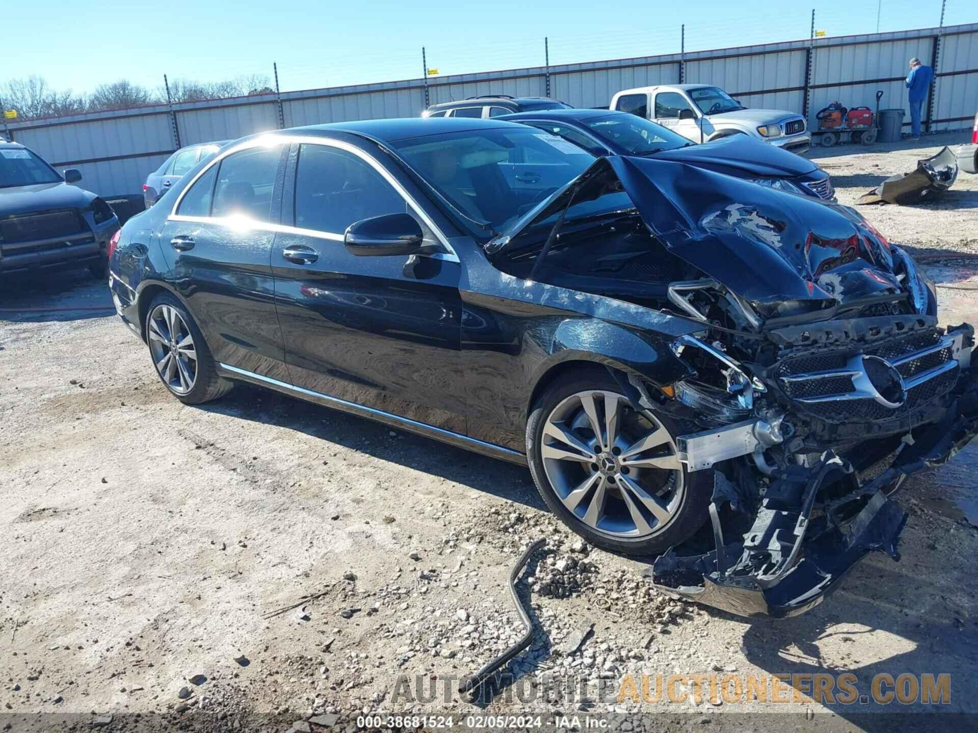 55SWF4JB7HU213197 MERCEDES-BENZ C 300 2017