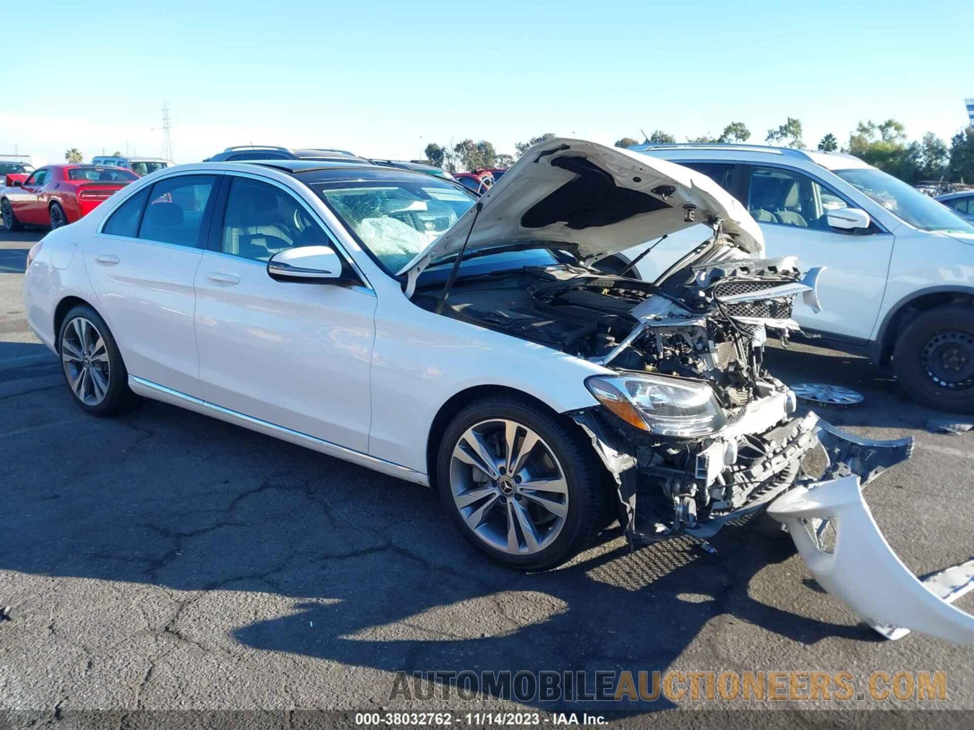 55SWF4JB7HU217069 MERCEDES-BENZ C 300 2017