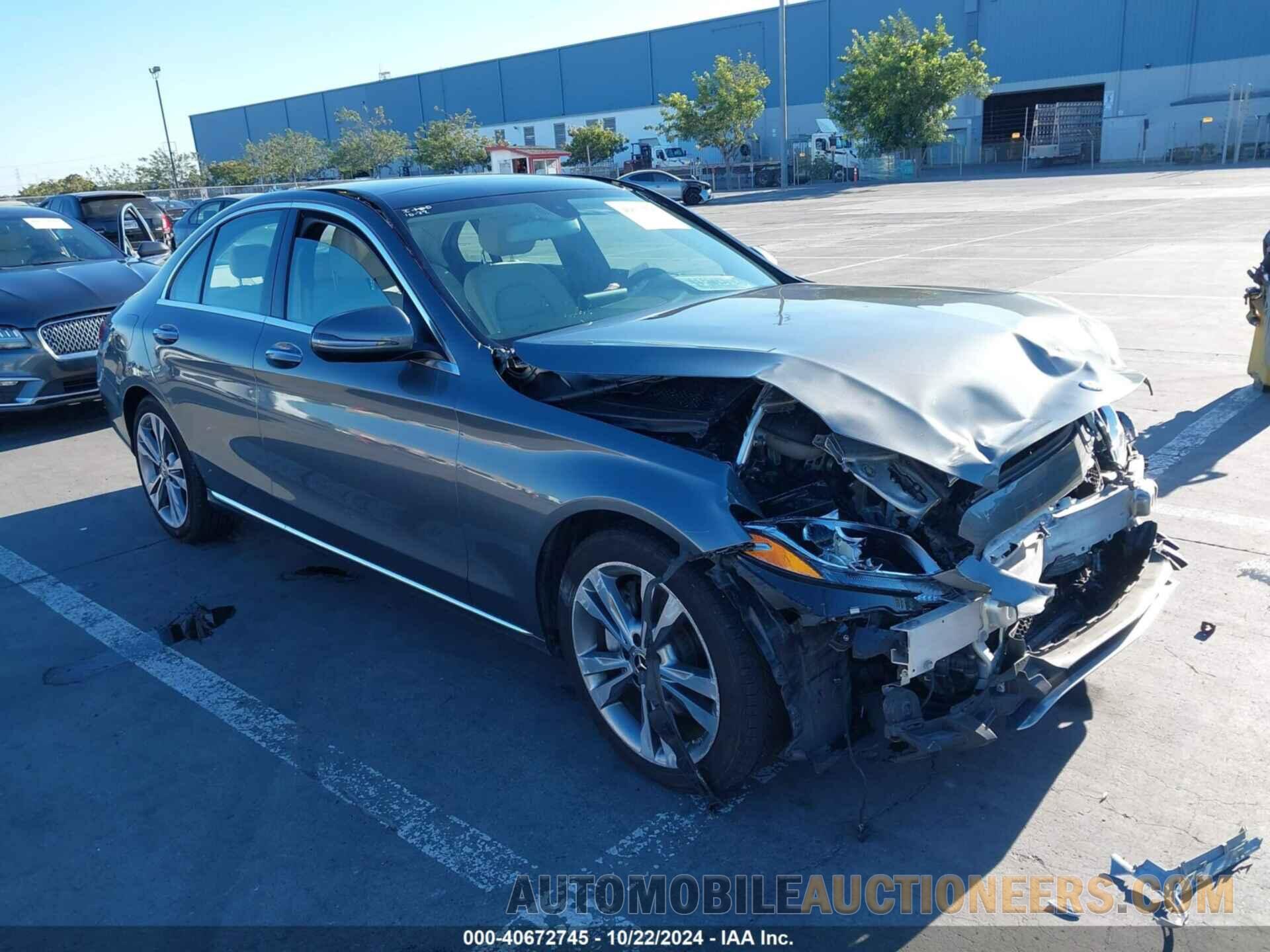 55SWF4JB7HU228136 MERCEDES-BENZ C 300 2017