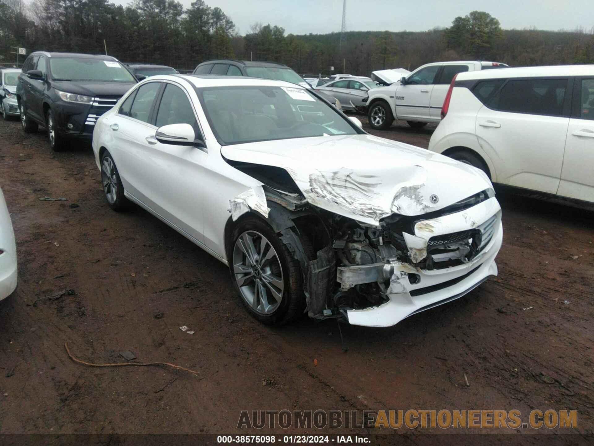 55SWF4JB7JU239742 MERCEDES-BENZ C 300 2018