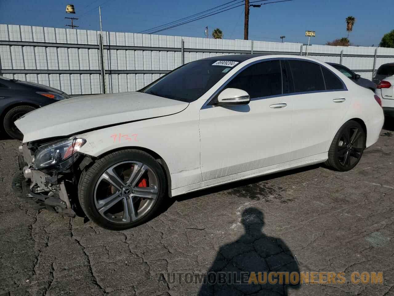 55SWF4JB7JU253351 MERCEDES-BENZ C-CLASS 2018