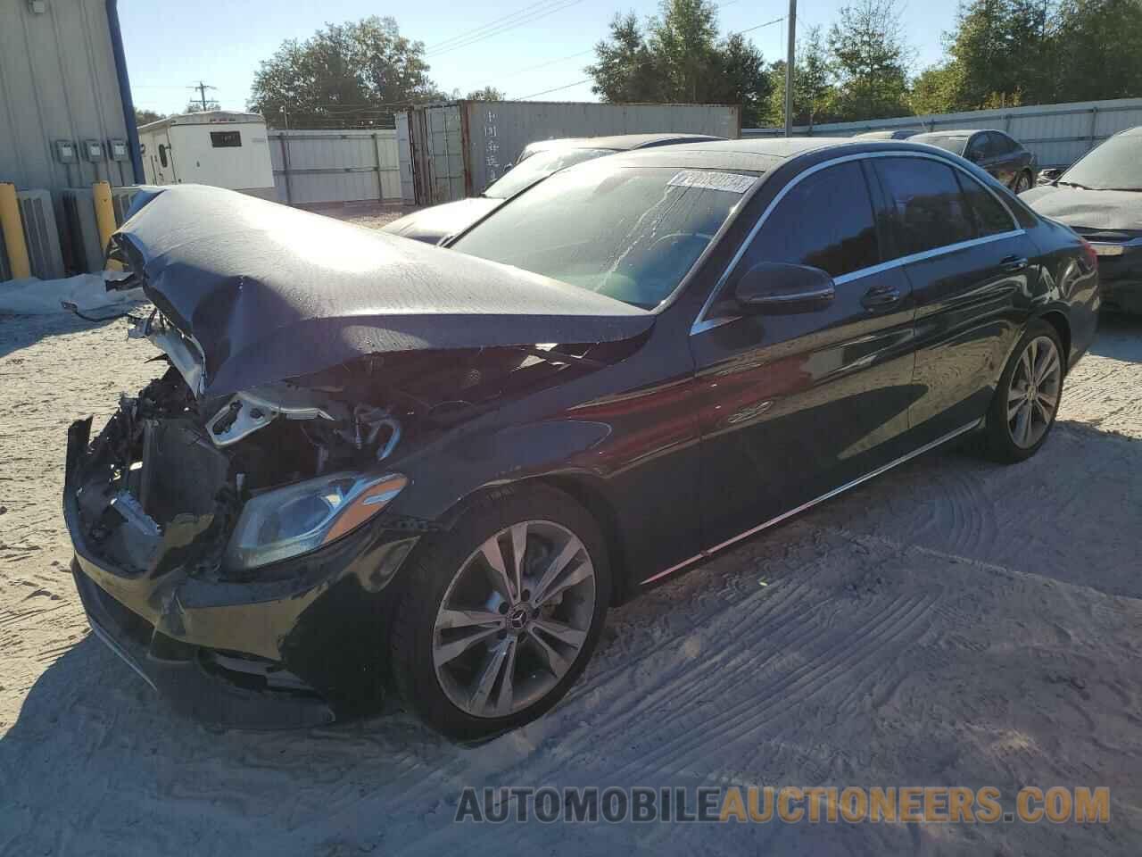 55SWF4JB8HU233359 MERCEDES-BENZ C-CLASS 2017