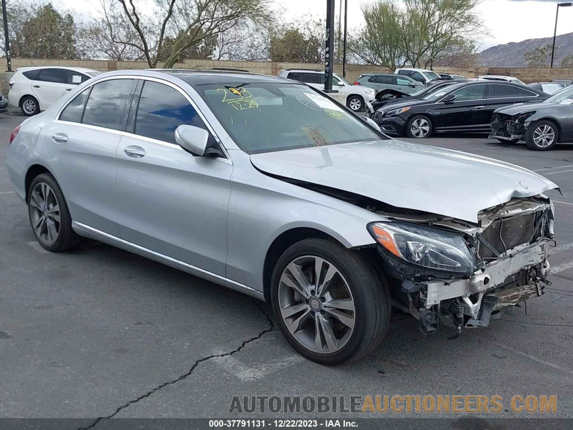 55SWF4KB0FU000765 MERCEDES-BENZ C 300 2015