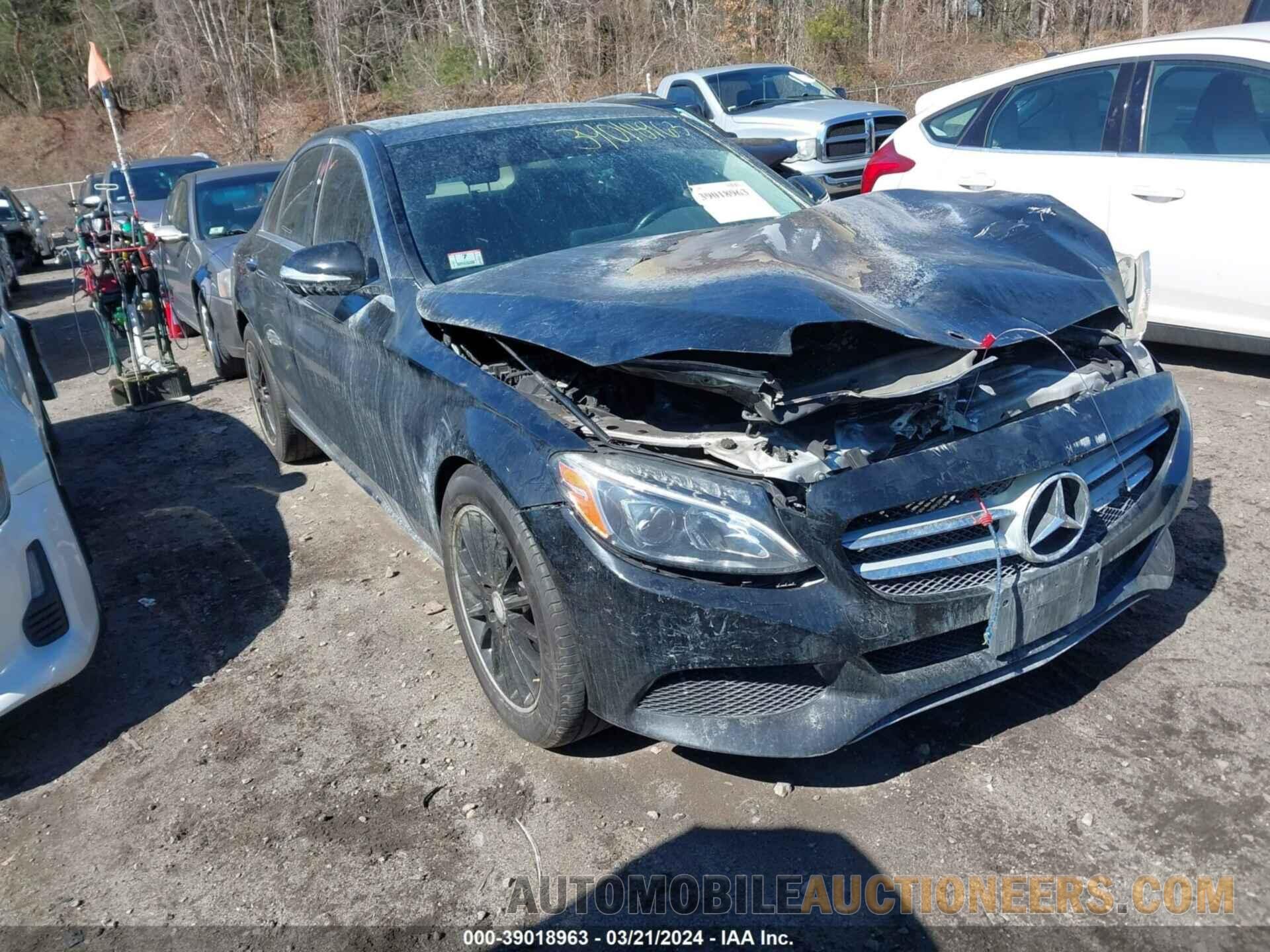 55SWF4KB0FU082013 MERCEDES-BENZ C 300 2015