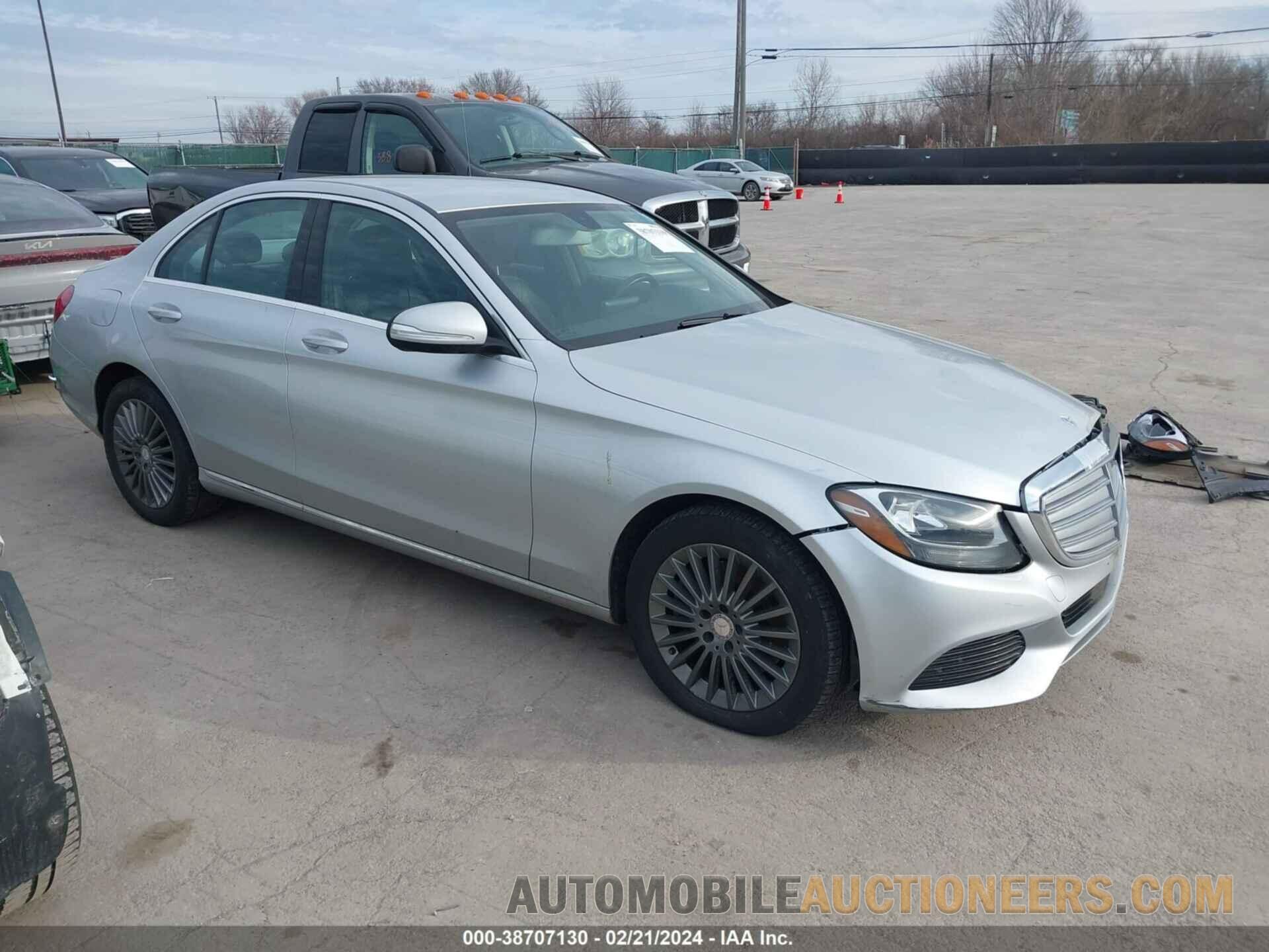 55SWF4KB1FU027585 MERCEDES-BENZ C 300 2015