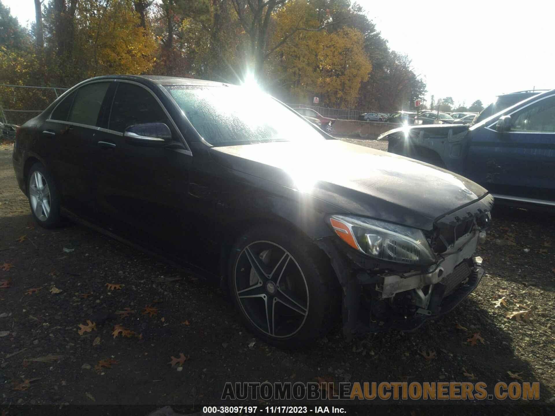 55SWF4KB5FU001474 MERCEDES-BENZ C 300 2015