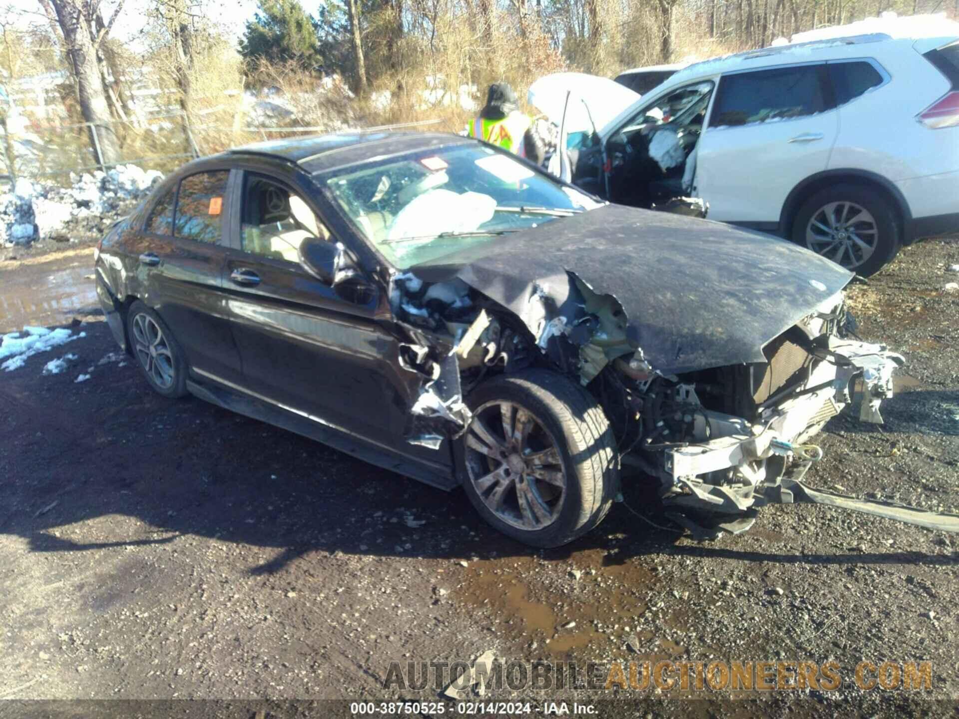 55SWF4KB9FU021002 MERCEDES-BENZ C 300 2015