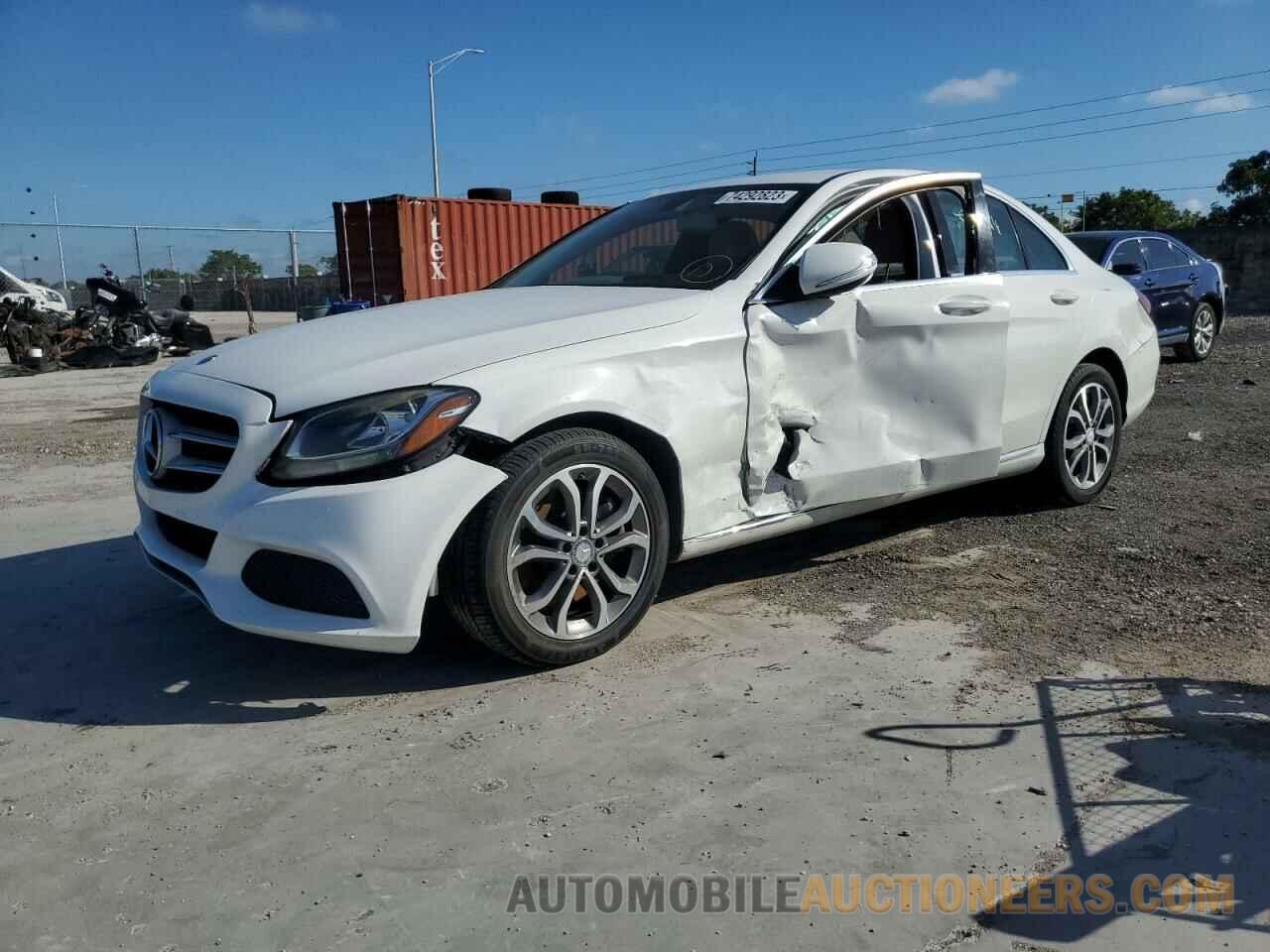 55SWF4KB9FU032274 MERCEDES-BENZ C-CLASS 2015