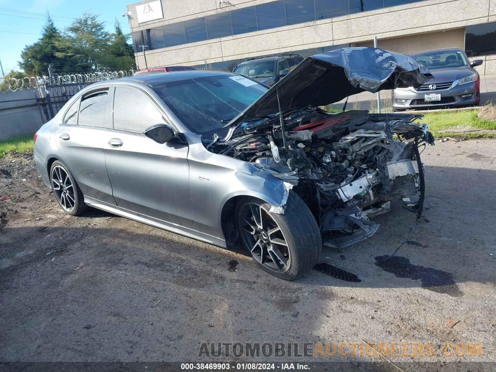 55SWF6EB0JU245131 MERCEDES-BENZ AMG C 43 2018