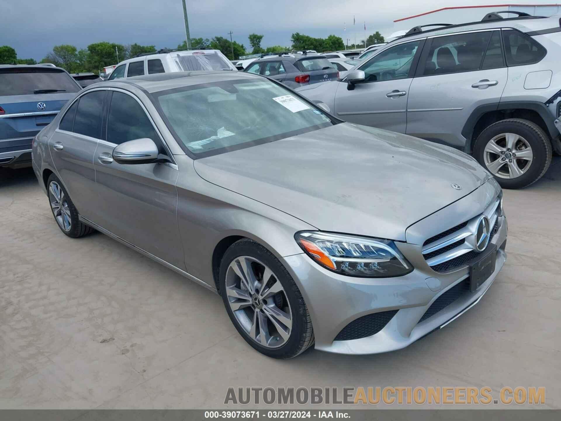 55SWF8DB1KU296488 MERCEDES-BENZ C 300 2019