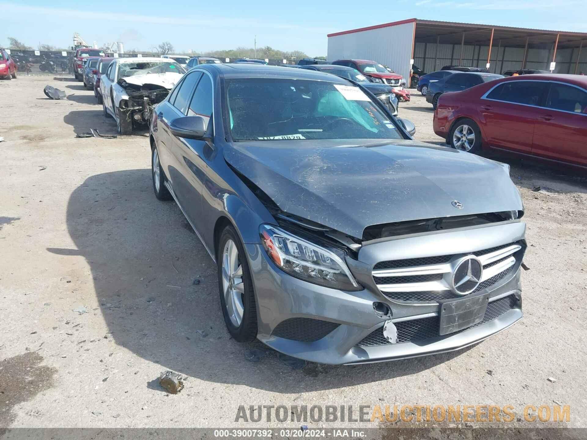 55SWF8DB9KU295556 MERCEDES-BENZ C 300 2019