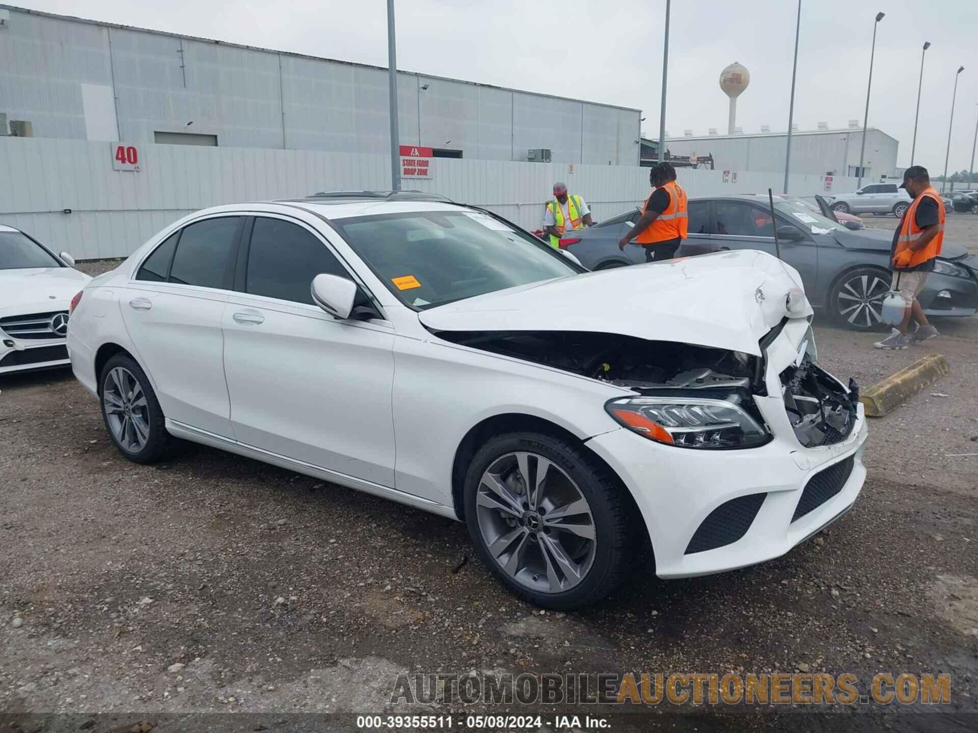 55SWF8EB8KU288113 MERCEDES-BENZ C 300 2019