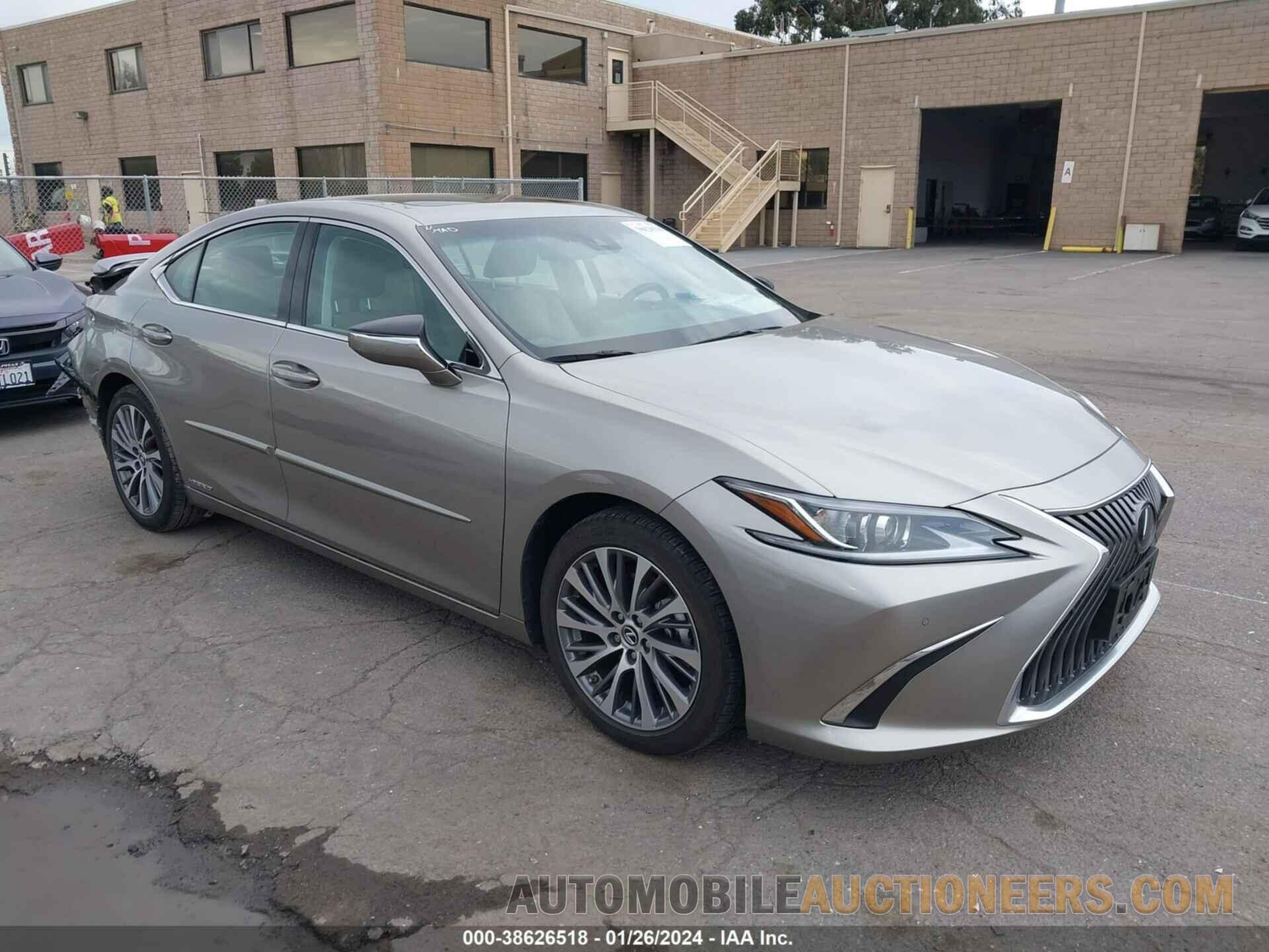 58AB21B11KU003441 LEXUS ES 300H 2019