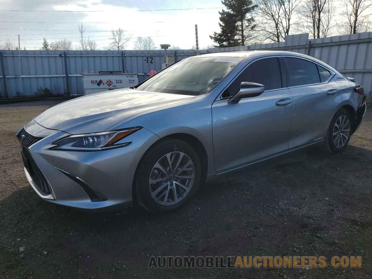 58AB21B11NU013326 LEXUS ES300 2022