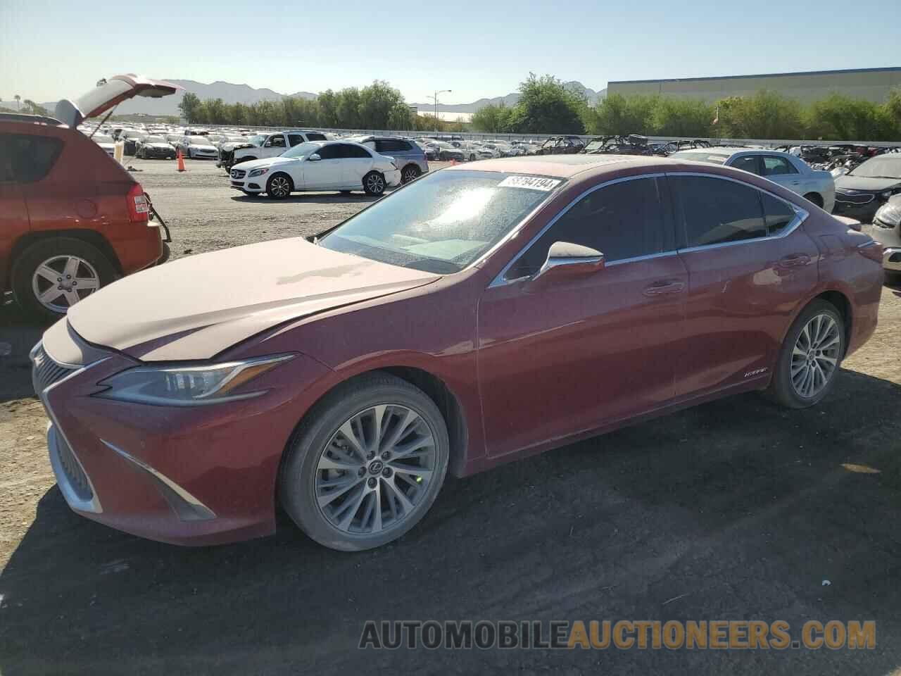 58AB21B12KU004050 LEXUS ES300 2019