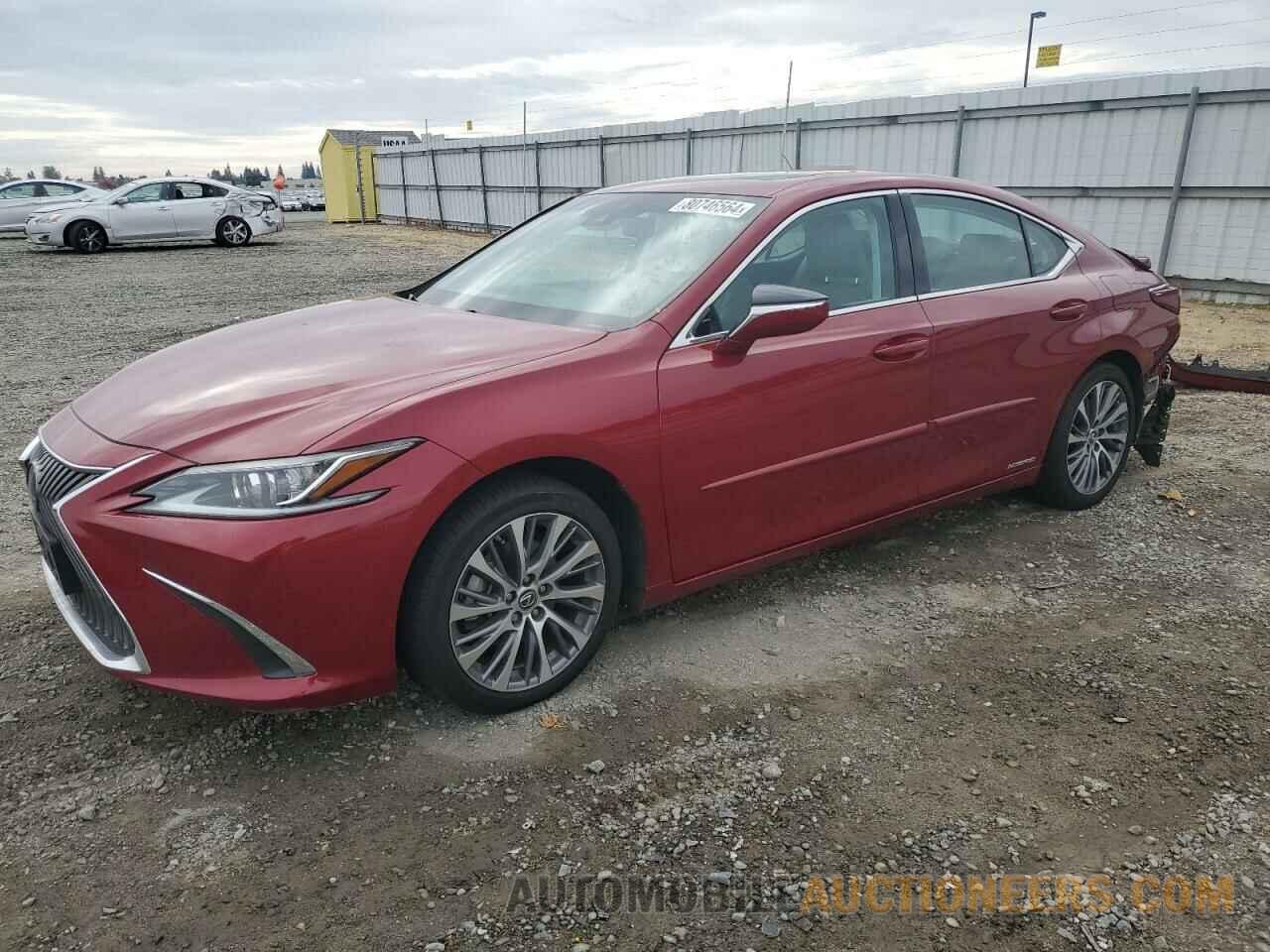 58AB21B15KU002020 LEXUS ES300 2019