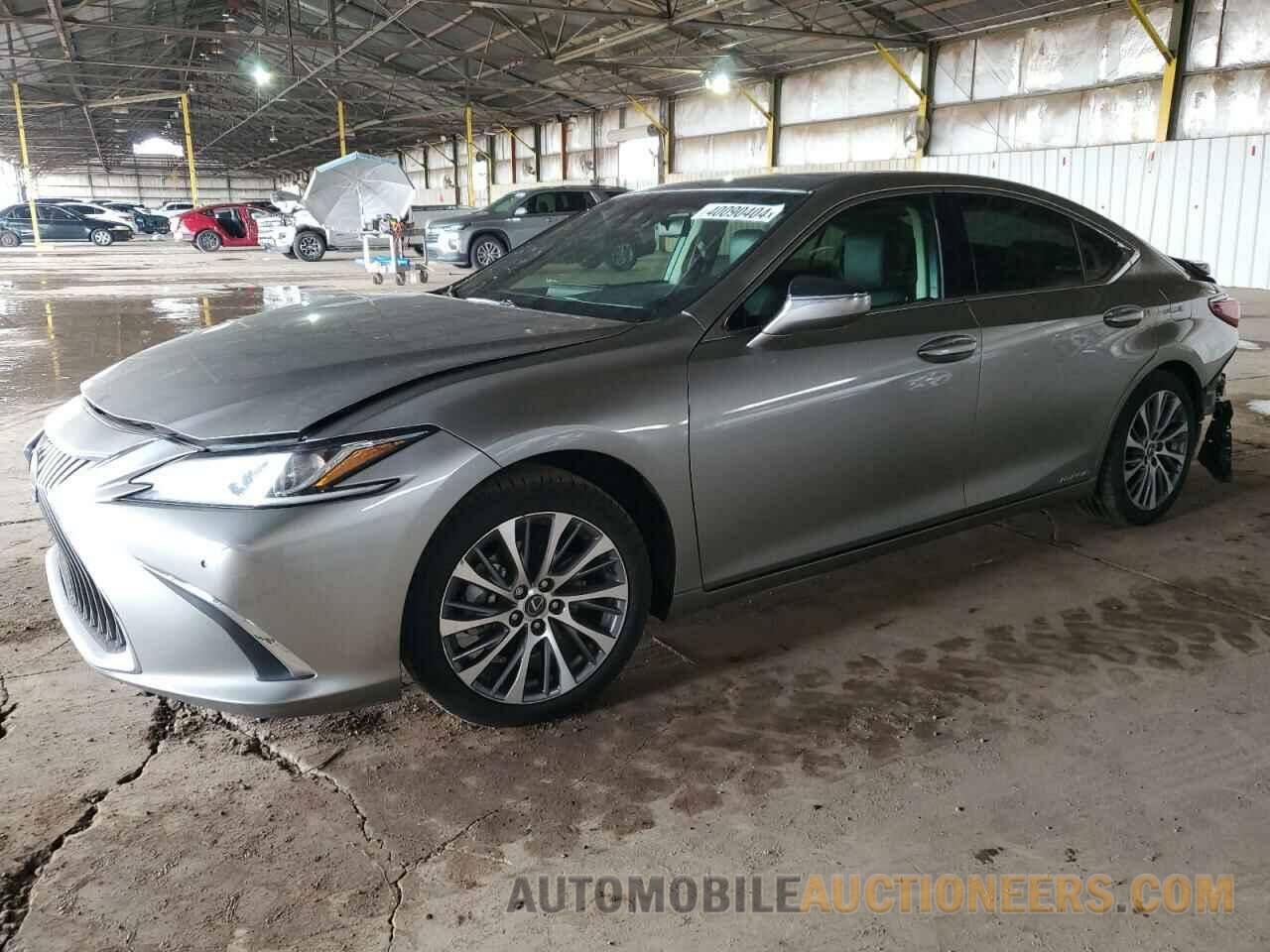 58AB21B16KU001393 LEXUS ES300 2019