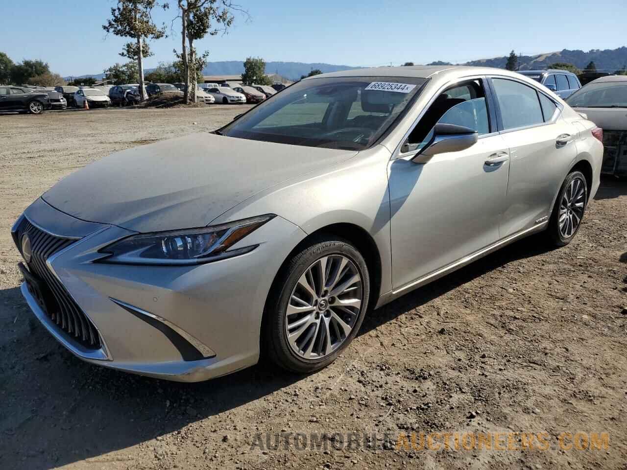 58AB21B19KU002778 LEXUS ES300 2019