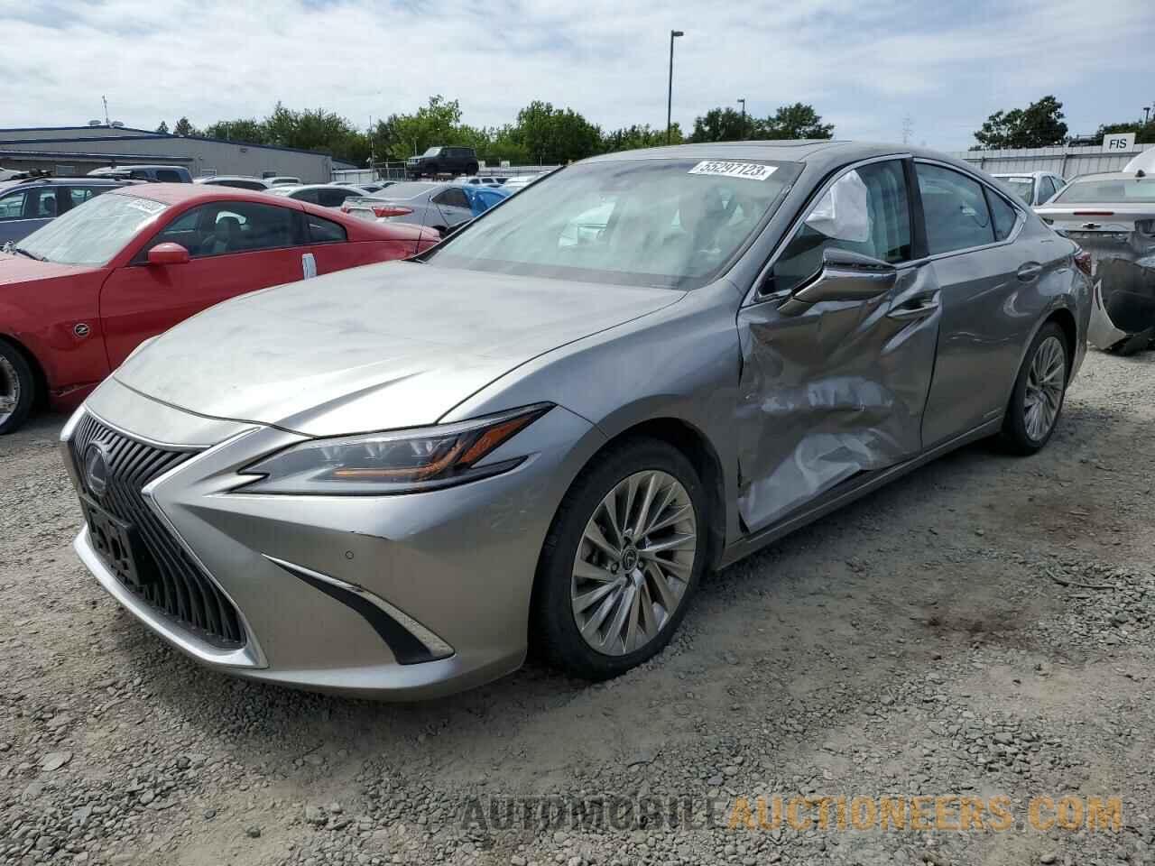 58AB21B19KU002957 LEXUS ES300 2019