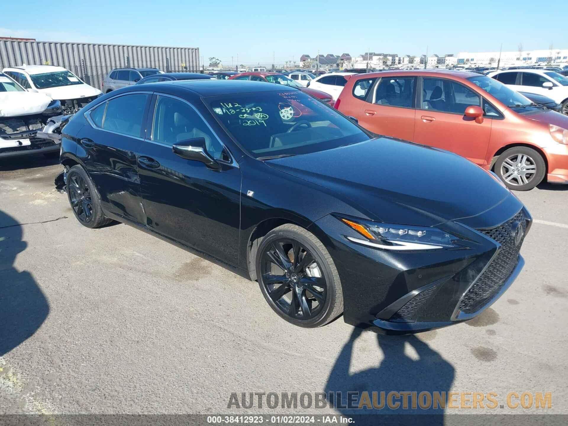 58ABA1C14PU032019 LEXUS ES 2023