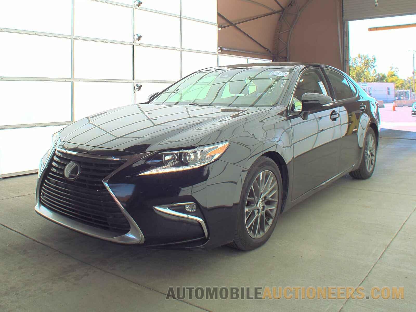 58ABK1GG1JU088857 Lexus ES 2018