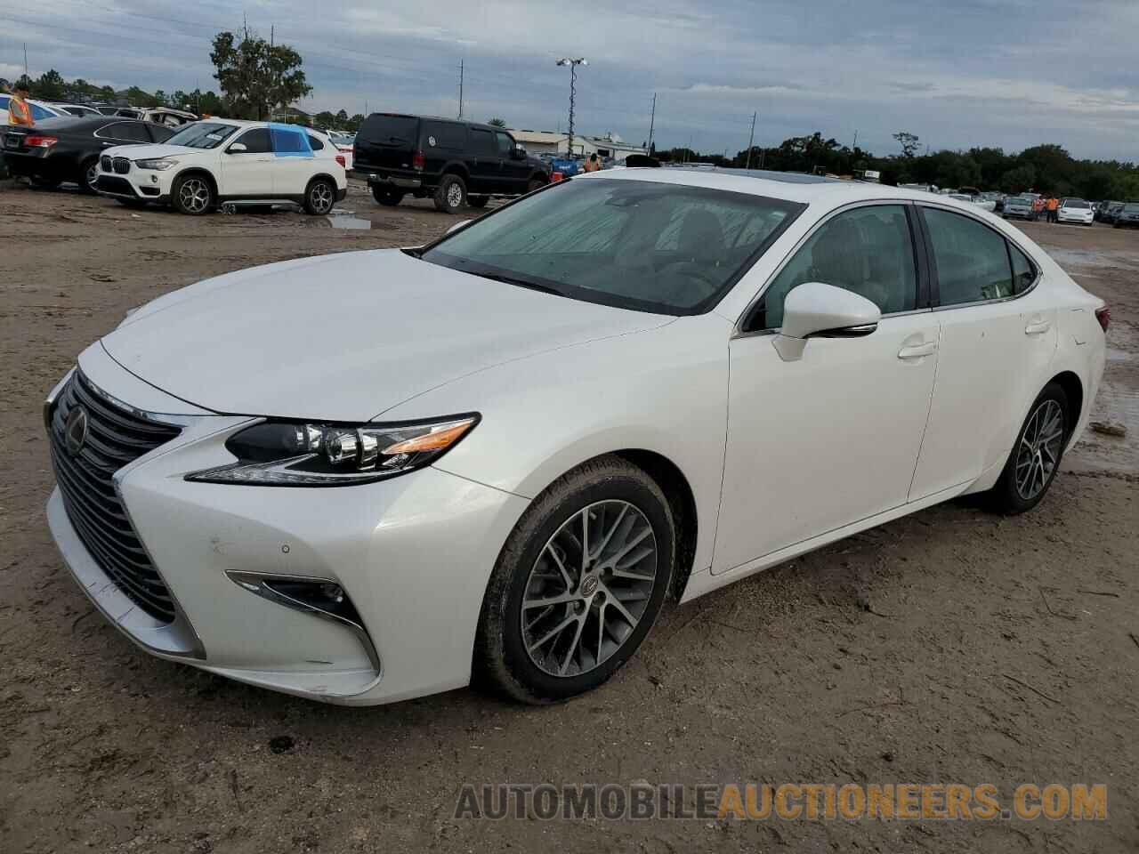 58ABK1GG1JU089393 LEXUS ES350 2018