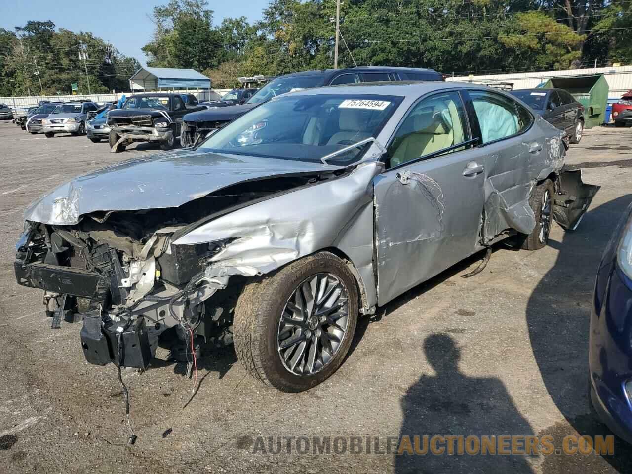 58ABK1GG5JU113789 LEXUS ES350 2018