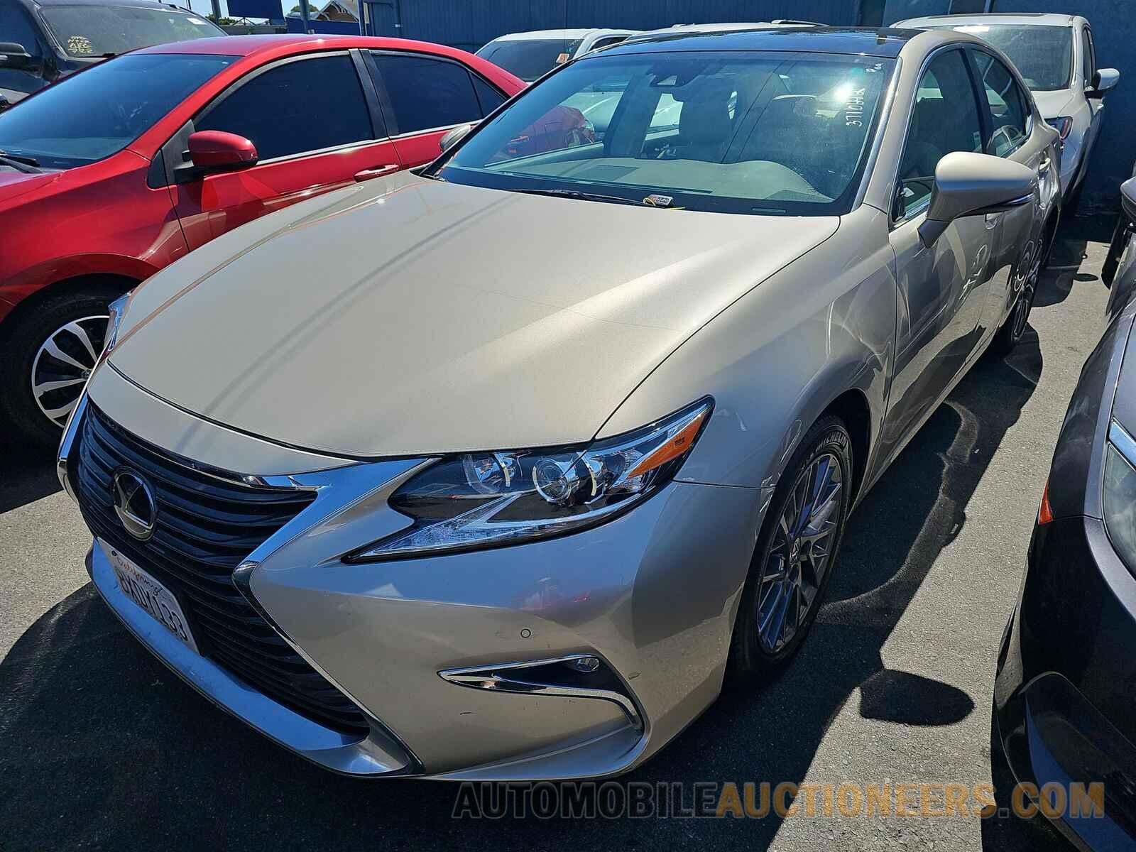 58ABK1GG6JU083203 Lexus ES 2018