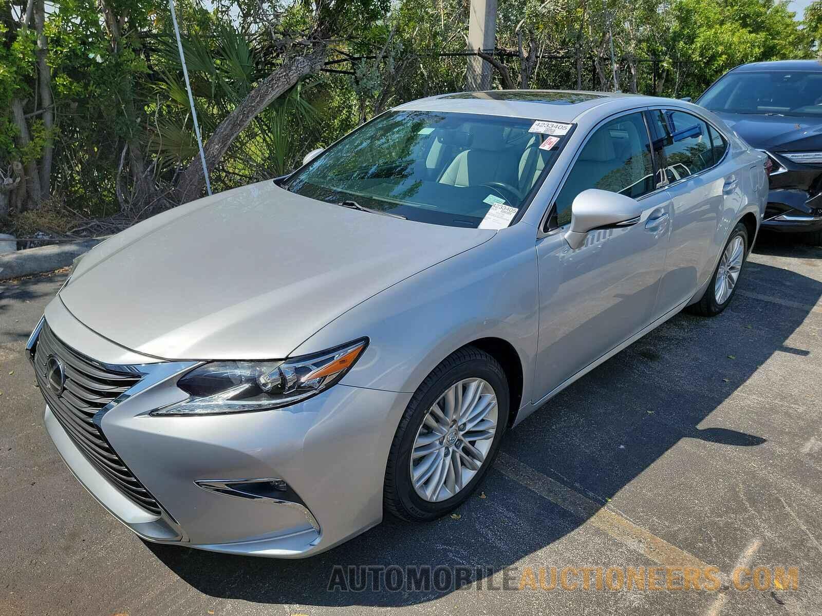 58ABK1GG8GU005529 Lexus ES 2016